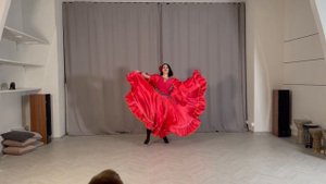 Цыганский танец "С шалью".Цыганские танцы в Москве