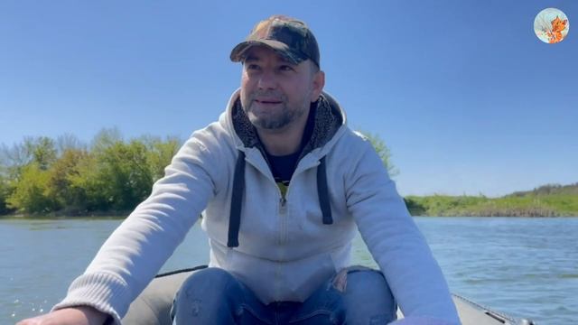 Отдых с друзьями. Ловля Карпа при +8. Ранняя майская рыбалка по холодной воде. Ловля на поплавок.