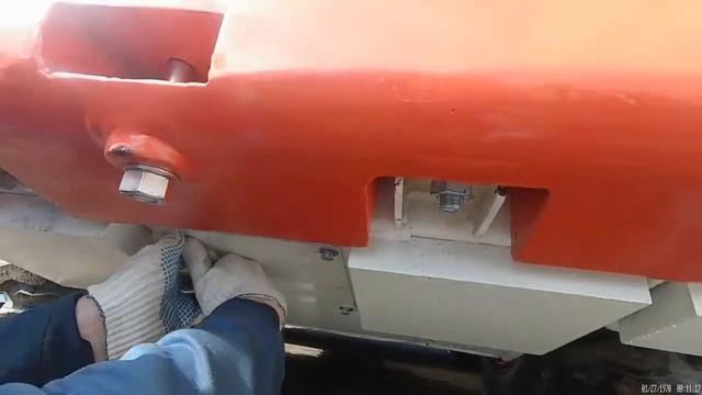 Замена масла в двигателе на мини погрузчике LONKING смотреть онлайн