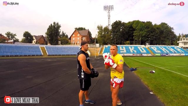 Выносливость левой руки в боксе / развивающее упражнение в Боксе, Муай Тай и ММА.