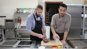 Точим "лязы" с Шефычем / национальный Коми-десерт - "Ляз"