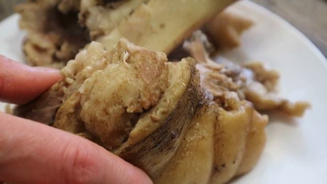 Рулет из свиной рульки с языком и оливками | Рецепт рульки | Как приготовить вкусный мясной рулет