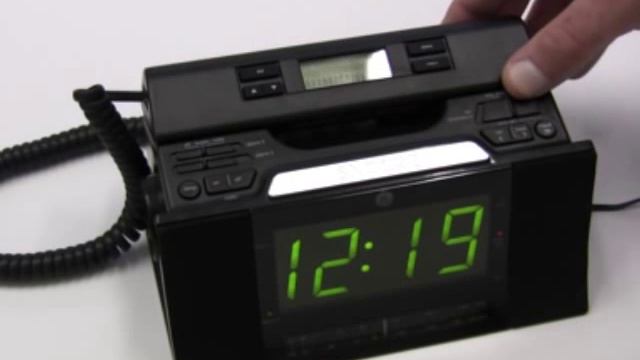 GE 29298FE1 Corded Bedroom Phone/Alarm/Clock/Radio -Woofits Review смотреть онлайн