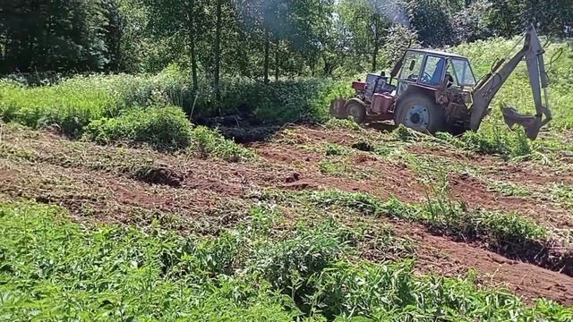 Заработали 20 тысяч за день. Коп металла экскаватором. Перерыли леспромхоз, нашли рельсы.
