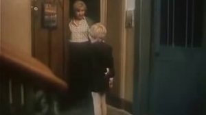 Гостья из будущего - Ну, мымра старая