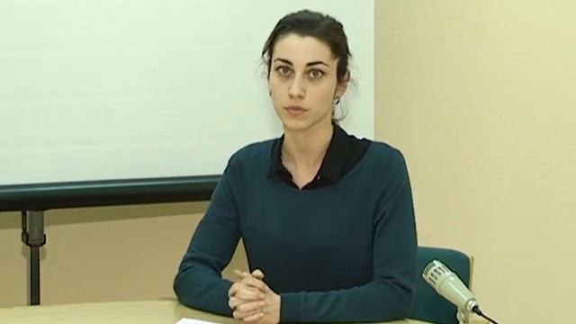 Отпуск лекарств в аптеке: консультация, ошибки (6 сценок) © Dispensing drugs, pharmacy