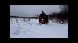 Мотороллер муравей по снегу