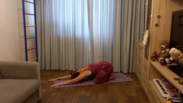 Йога практика 15 мин Начальный уровнь смотреть онлайн