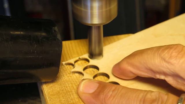 Gibson J-180 Making Plugs for Bridge Plate Repair смотреть онлайн