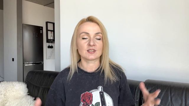 КИЕВ. 4.06.2023. ЗРИТЕЛИ ПЕРЕДАЮТ ПРИВЕТЫ ЧЕРЕЗ СТРАНЫ. 🙃 ДЖИО ЗНАКОМИТСЯ. смотреть онлайн