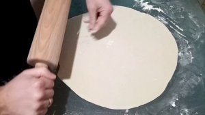 Как раскатать тесто