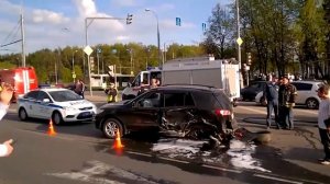 Car crash compilation #51 2020. Lexus LX 570 to smithereens