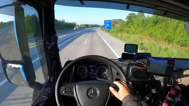 POV Mercedes Actros 1851. Last week driving a Actros. LIVE