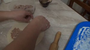 Рецепт настоящих крымских чебуреков.