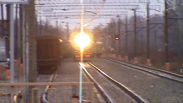 Электропоезд ЭР2Р-7089 станция Большая Волга смотреть онлайн