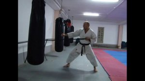 Тренировка ударов руками