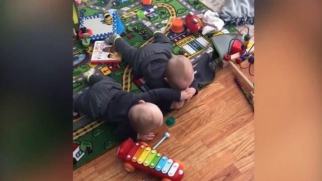 Приколы 2020 Октябрь Смешные Дети Близнецы