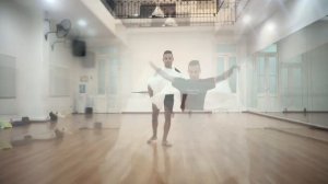 Belly dance - David Abraham / bellydance online class  ⬇ LEARN WITH US ⬇