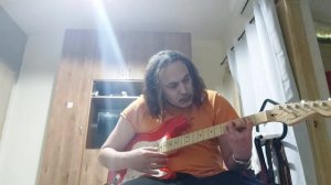 fender stratocaster!music only,no effects just overdrive reverb and delay! music by Leo Roar Fische