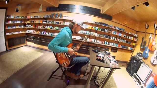 Зашёл потестить педали в педальный рай (pedalzoo.ru) и залип смотреть онлайн