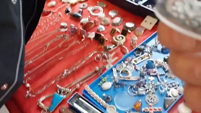 Барахолка Зиндельфинген обзор.Были удачные покупки,интересный фарфор. смотреть онлайн