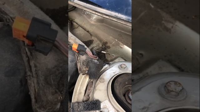 Ремонт дворников Рено Меган 2 смотреть онлайн