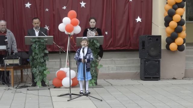 Наша звёздочка- Танюша Казанцева МОУ "Светловская школа" День Победы смотреть онлайн