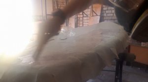Доска для сплава 7 Часть. Обклеиваю стеклотканью с эпоксидной смолой.
