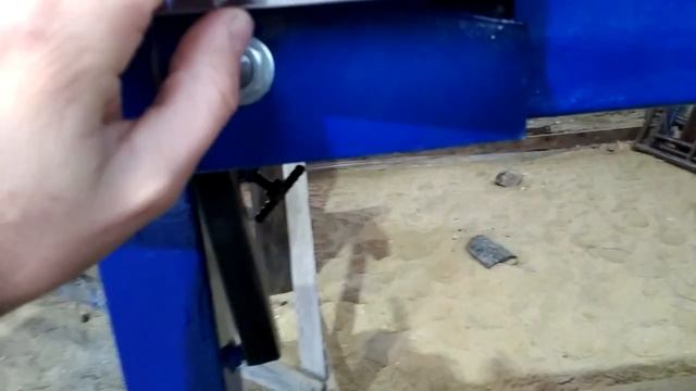 Роликовый нож своими руками+прижим-2 смотреть онлайн