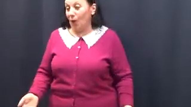 Как я первый раз в жизни в 50 лет решилась прочитать стихотворение на поэтическом вечере. смотреть онлайн