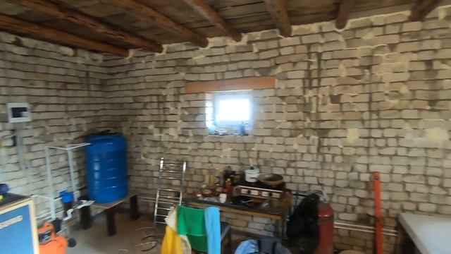 УТЕПЛИЛ ДОМ И ОКНА ПЛЕНКОЙ. ЭЛЕКТРИКА. МОСКВИЧ КУПИЛ ДОМ В ДЕРЕВНЕ. Выпуск 11 / Арстайл / смотреть онлайн