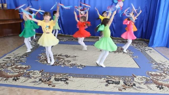 Танец "Я рисую на окне" смотреть онлайн