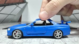 Сделал Nissan Skyline GTR R34 из пластилина в масштабе 1/43