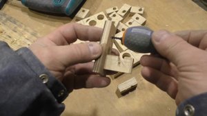 Простое и Надёжное  Крепление Для Гирлянды.Новогодняя Гирлянда.Крепление для гирлянды делаем сами.