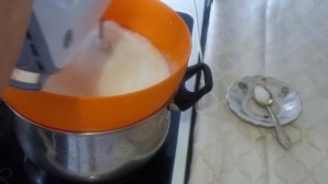 Как приготовить "Крем Мокрое безе"?