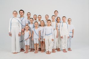 Новостной, прологовый ролик. Образцовый коллектив театр-танца "Выкрутасы" 8 лет. Отчетный концерт.