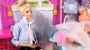 ДАША ВЫРОСЛА И СТАЛА КОСМОНАВТОМ?! Куклы Мама Барби