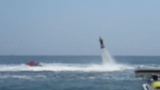 Турция Кемер Аттракцион Летать над водой смотреть онлайн