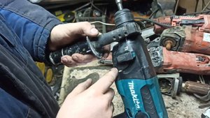 Продажа аккумуляторного Перфоратора Makita DHR165 Z
