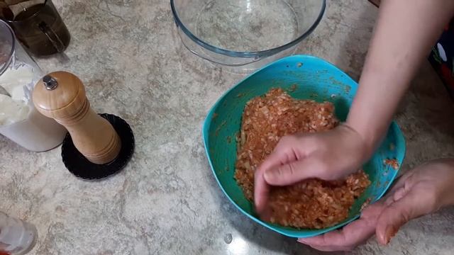 Нежные тефтели в соусе. смотреть онлайн