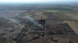 Су-34 ВКС России на предельно малых высотах наносит бомбовый удар по позициям вСУ.