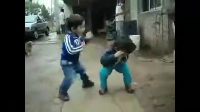 Смешные дети.Танцы