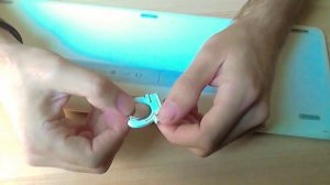 Logitech K750, замена батарейки