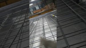 Рабочий процесс на бетоном заводе fdu ,процес зброение собираем стены.