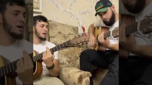 🎼🎼СНОВА НОЧЬ ОКРУЖИЛА МЕНЯ 🎼🎼 ГИТАРИСТ🎼#musictaj.sh