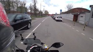 Базовый поворот на мотоцикле. взгляд.