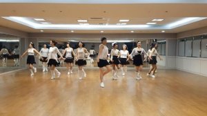 Bailamos Line Dance (Easy Intermediate Level)
