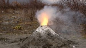 VOLCANO ERUPTION! (SPARKLERS) - Amazing Volcano Eruption Experiment