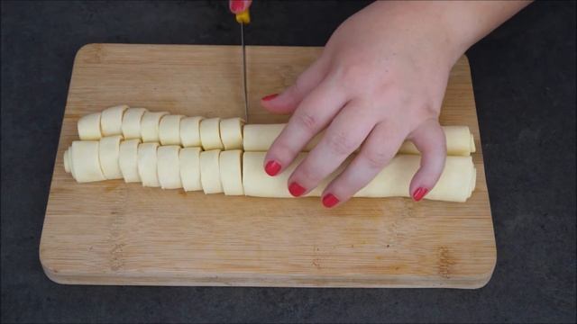 Очень вкусное ПЕЧЕНЬЕ "Свиные Ушки". Готовятся ПРОСТО, съедаются БЫСТРО )))  Очень Простой Рецепт
