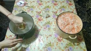 МАРИНОВАННАЯ  КАПУСТА. ПРОСТОЙ  РЕЦЕПТ  ХРУСТЯЩЕЙ  КАПУСТЫ..
